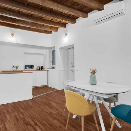 Milan Stay - Alzaia Naviglio Grande Kültér fotó